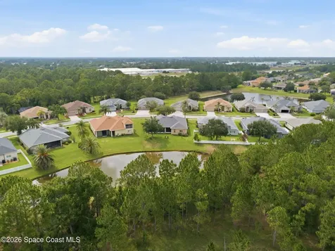 256 Brandy Creek Circle SE Palm Bay FL 32909