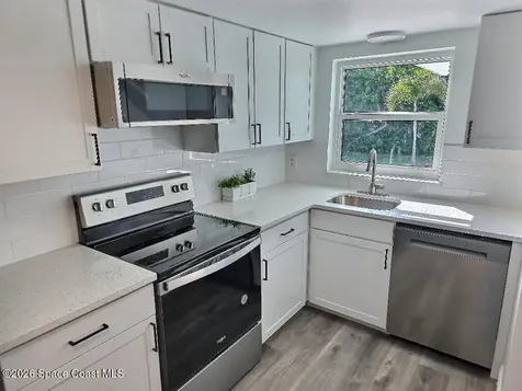 440 3rd Avenue Indialantic FL 32903