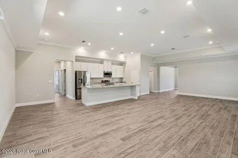 107 Eddy Lane Port Orange FL 32129
