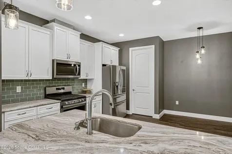 7953 Loren Cove Drive Melbourne FL 32940