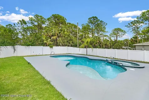 1123 Gawain Road SW Palm Bay FL 32908