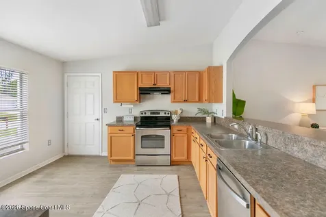 1123 Gawain Road SW Palm Bay FL 32908