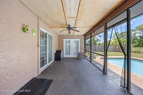 776 Beacon Street NW Palm Bay FL 32907