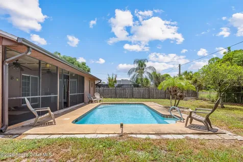 776 Beacon Street NW Palm Bay FL 32907