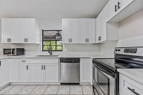 776 Beacon Street NW Palm Bay FL 32907