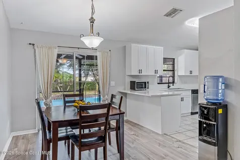 776 Beacon Street NW Palm Bay FL 32907