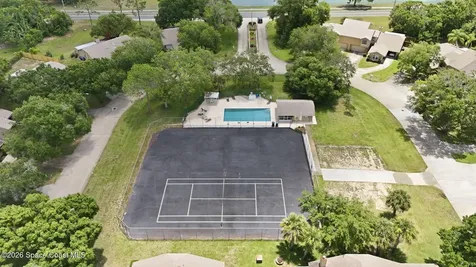 511 L M Davey Lane Titusville FL 32780