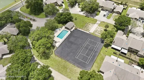 511 L M Davey Lane Titusville FL 32780