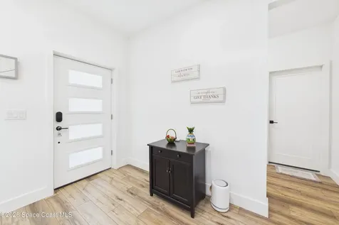 424 Krassner Drive NW Palm Bay FL 32907