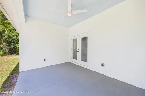 424 Krassner Drive NW Palm Bay FL 32907
