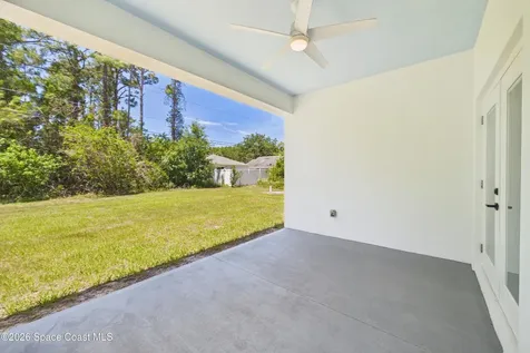 424 Krassner Drive NW Palm Bay FL 32907