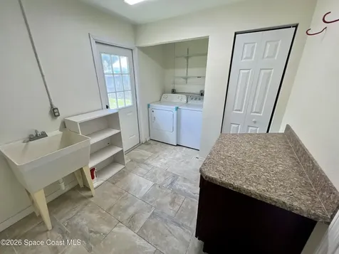 15 Vida Way Melbourne FL 32901