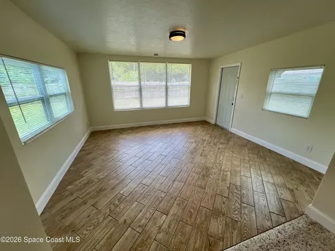 15 Vida Way Melbourne FL 32901