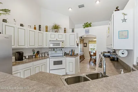 426 Newgate Street NW Palm Bay FL 32907