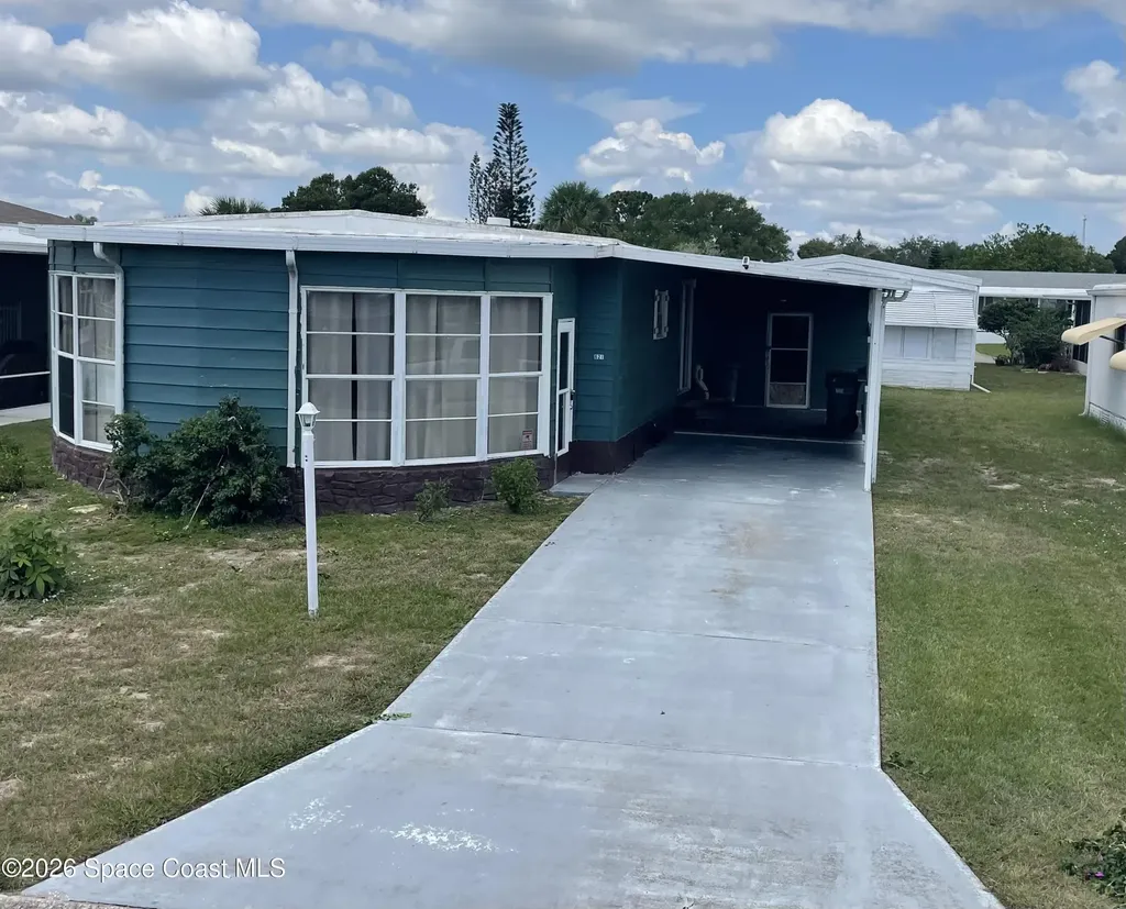 621 Oleander Circle Barefoot Bay FL 32976