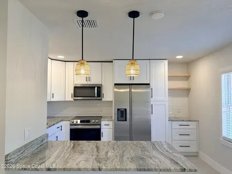 909 S Colonial Court Indian Harbour Beach FL 32937