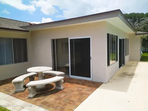 530 Rio Lane Indialantic FL 32903