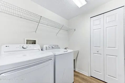 137 Anchorage Avenue Cape Canaveral FL 32920