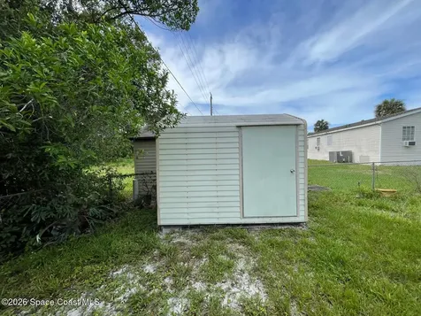 1924 Sunny Palm Drive Ormond Beach FL 32174
