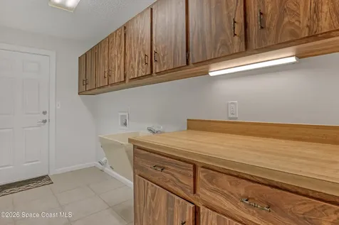 1107 Citrus Avenue NE Palm Bay FL 32905