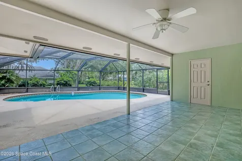 1107 Citrus Avenue NE Palm Bay FL 32905