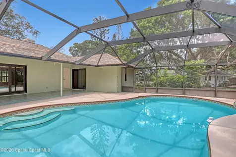 1107 Citrus Avenue NE Palm Bay FL 32905