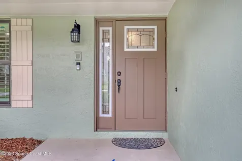 1107 Citrus Avenue NE Palm Bay FL 32905