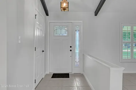 1107 Citrus Avenue NE Palm Bay FL 32905