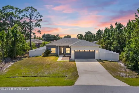 2840 Fontainebleau Avenue SE Melbourne FL 32909
