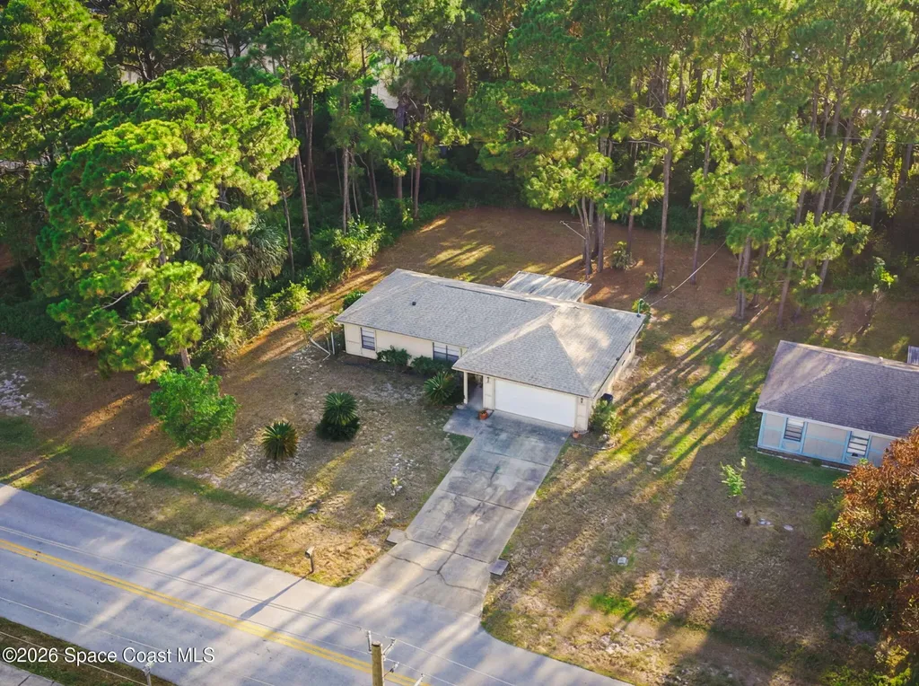 852 Lamplighter Drive NW Palm Bay FL 32907