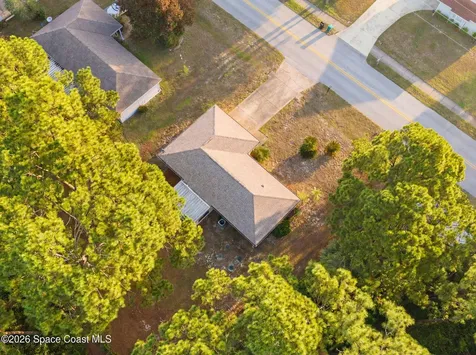 852 Lamplighter Drive NW Palm Bay FL 32907