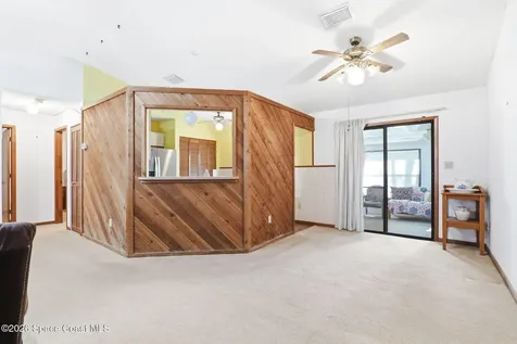852 Lamplighter Drive NW Palm Bay FL 32907