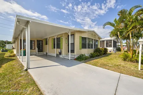 5351 Bannock Street Micco FL 32976