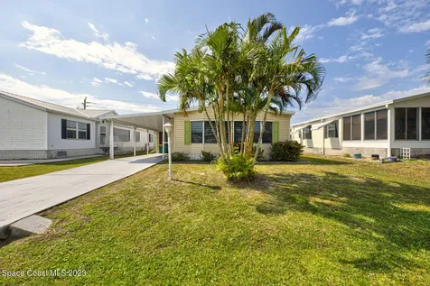 5351 Bannock Street Micco FL 32976