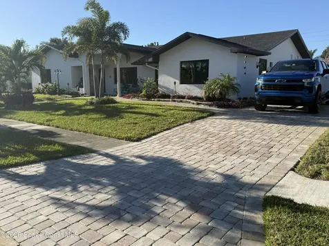1908 Cedar Lane Melbourne Beach FL 32951