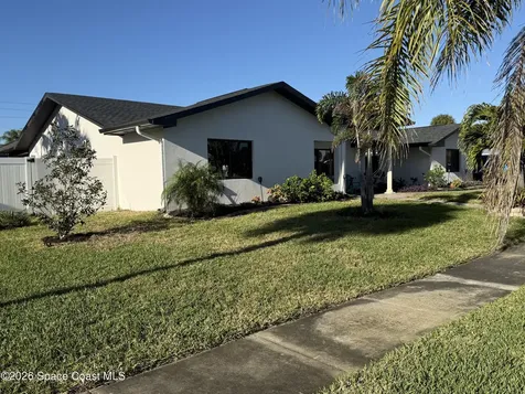 1908 Cedar Lane Melbourne Beach FL 32951
