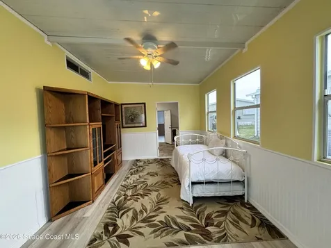 805 Wren Circle Barefoot Bay FL 32976