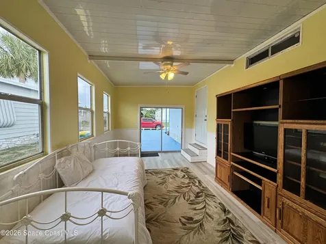 805 Wren Circle Barefoot Bay FL 32976