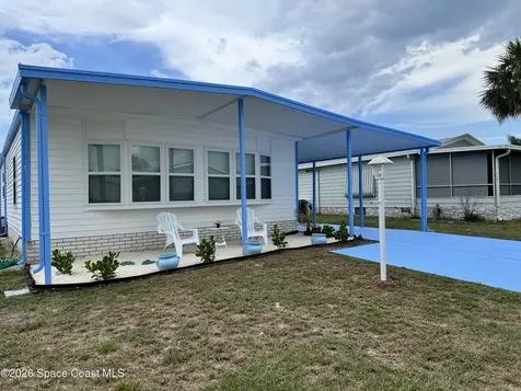 805 Wren Circle Barefoot Bay FL 32976