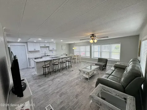 805 Wren Circle Barefoot Bay FL 32976
