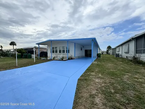 805 Wren Circle Barefoot Bay FL 32976