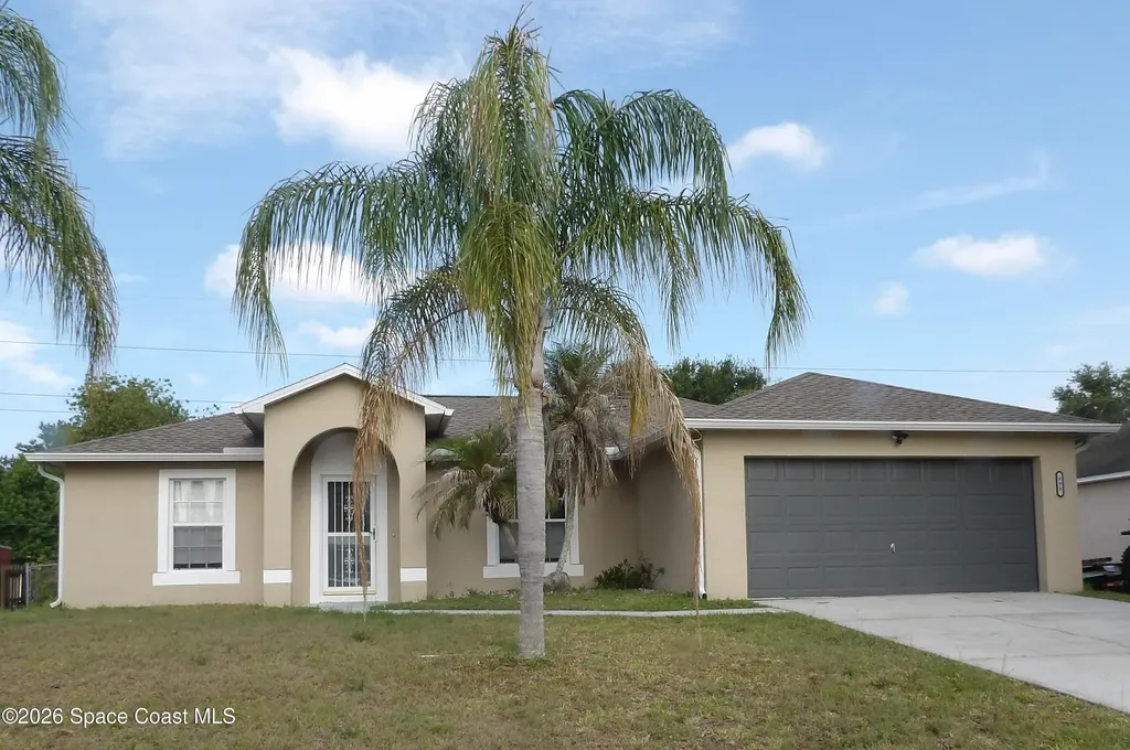 998 Camden Avenue NW Palm Bay FL 32907