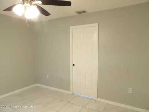 998 Camden Avenue NW Palm Bay FL 32907