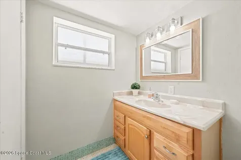 479 Sandpiper Drive Satellite Beach FL 32937