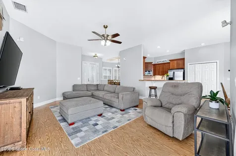 1122 Vestavia Circle Melbourne FL 32940