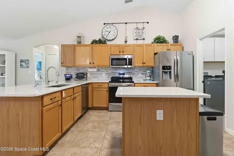 3015 Hackensack Avenue SE Palm Bay FL 32909