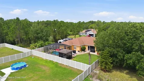 3015 Hackensack Avenue SE Palm Bay FL 32909