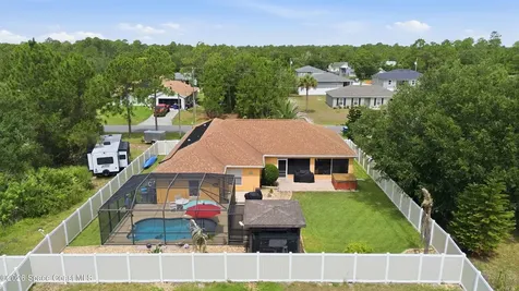 3015 Hackensack Avenue SE Palm Bay FL 32909