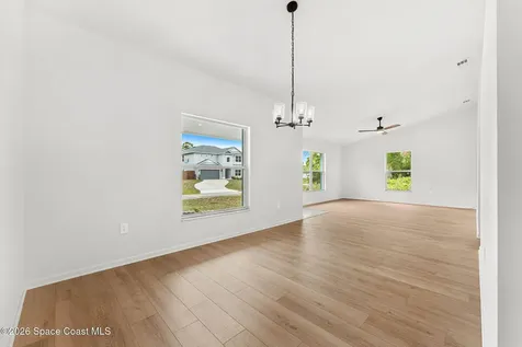 709 Haryestor Avenue SW Palm Bay FL 32908