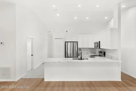 709 Haryestor Avenue SW Palm Bay FL 32908